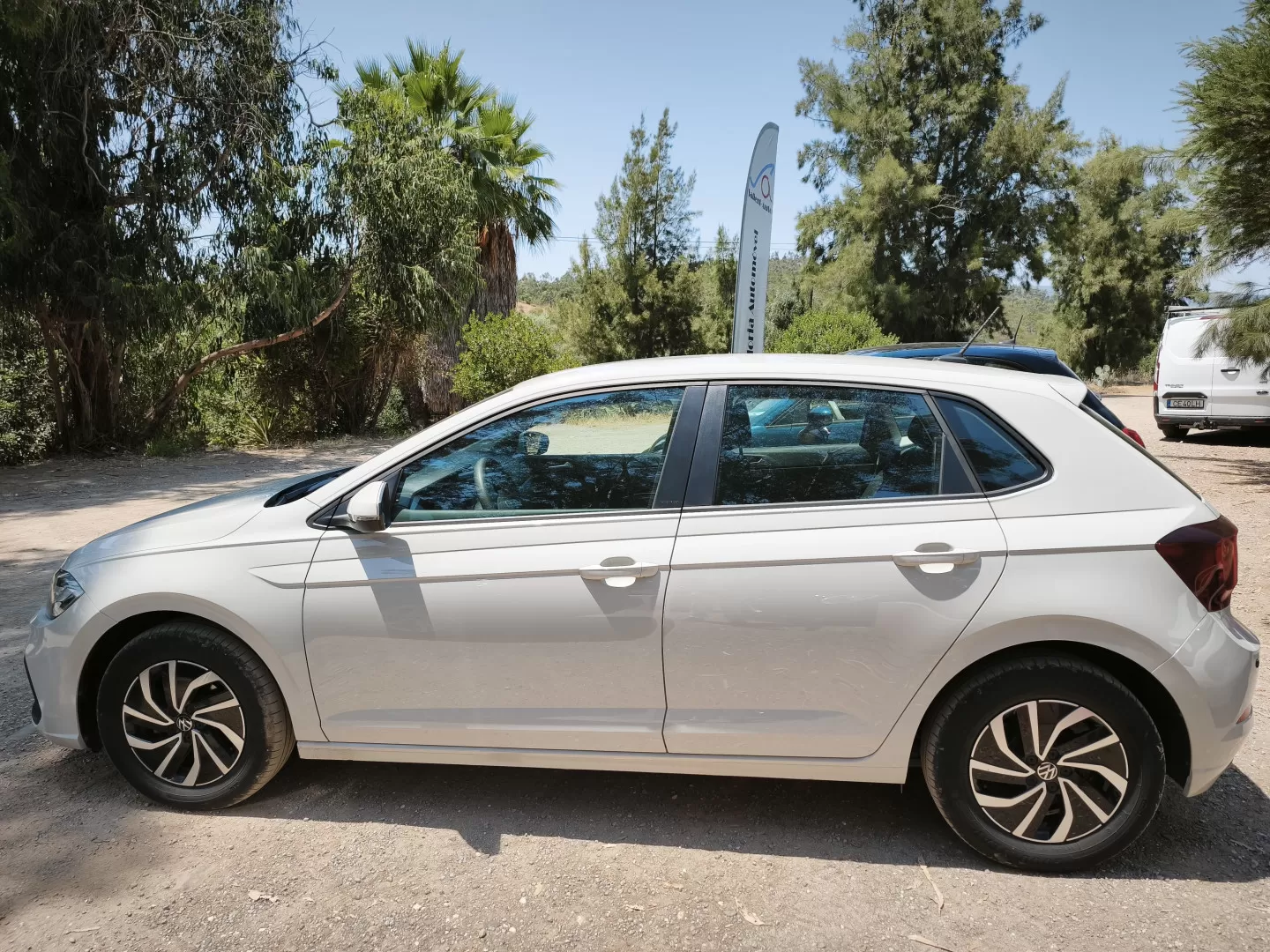 VW Polo 1.0 Confortline - foto 2