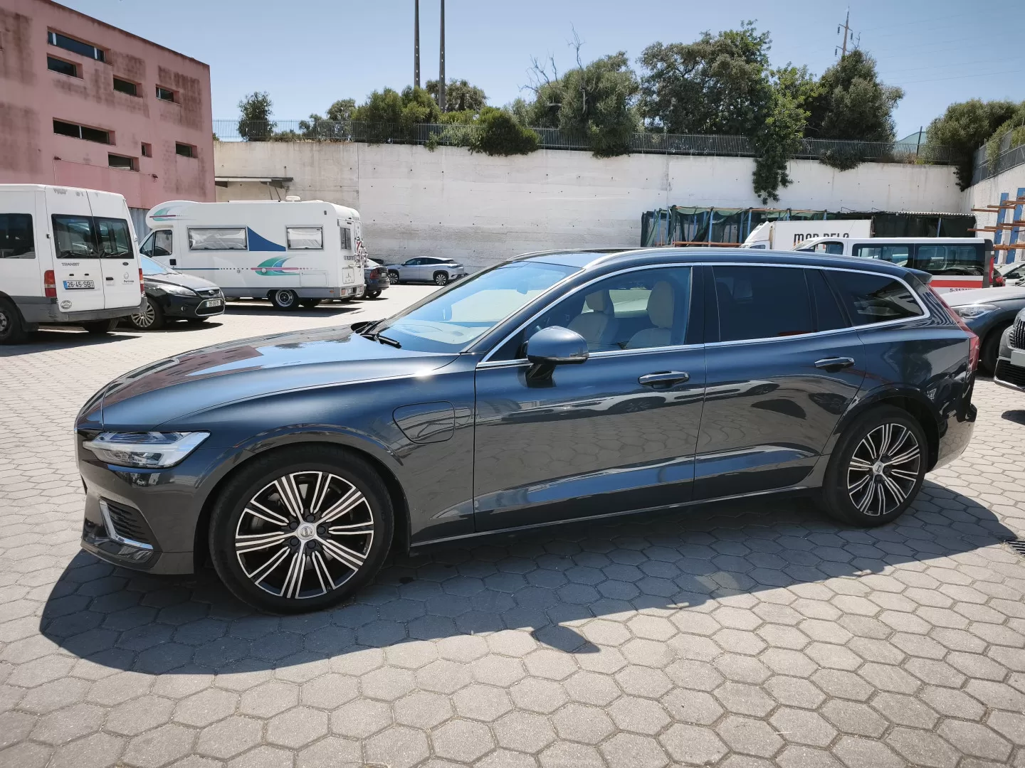 Volvo V60 2.0 T8 AWD TE Inscription Expression - foto 2