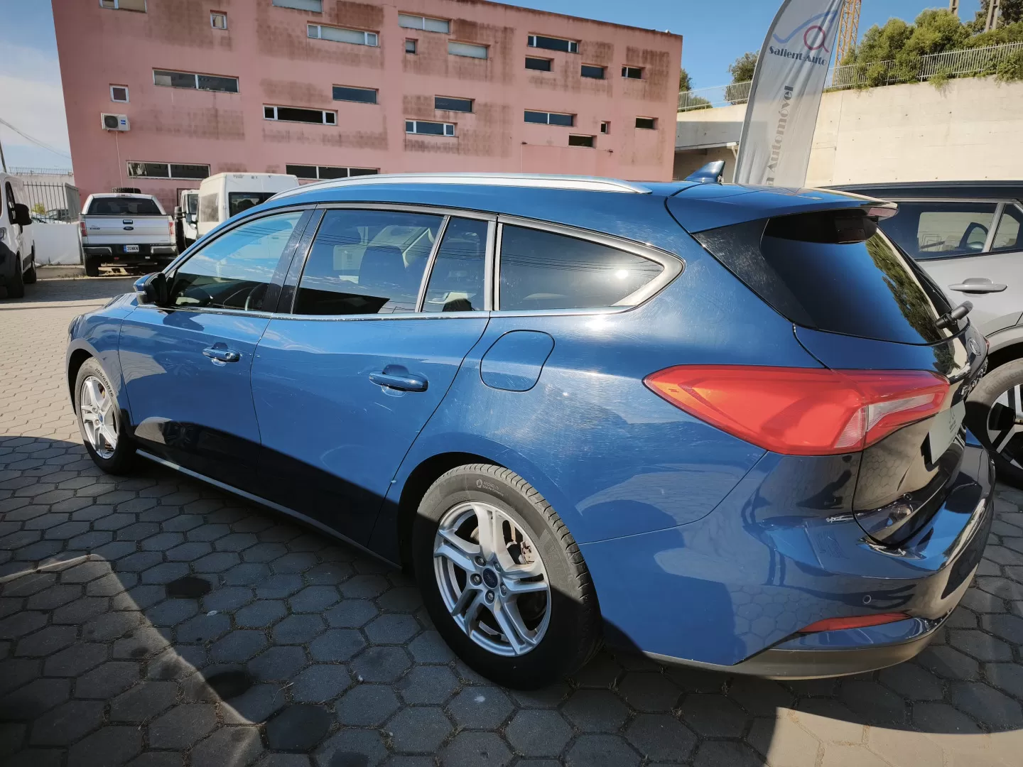 Ford Focus SW 1.5 TDCi EcoBlue Business - foto 4