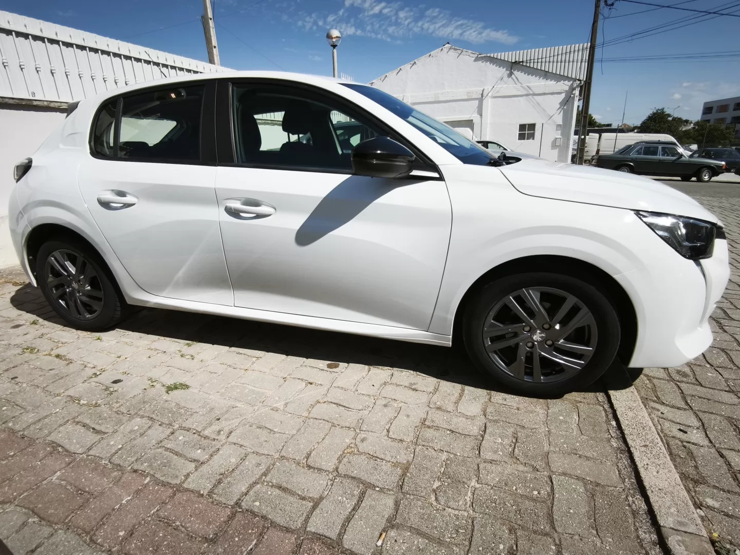 Peugeot 208 1.2 PureTech Active - foto 5