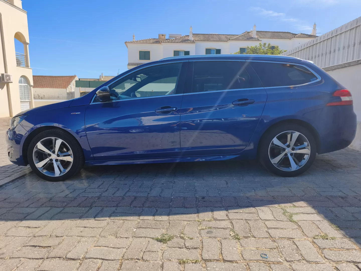 Peugeot 308 SW 1.6 BlueHDi GT Line - foto 2