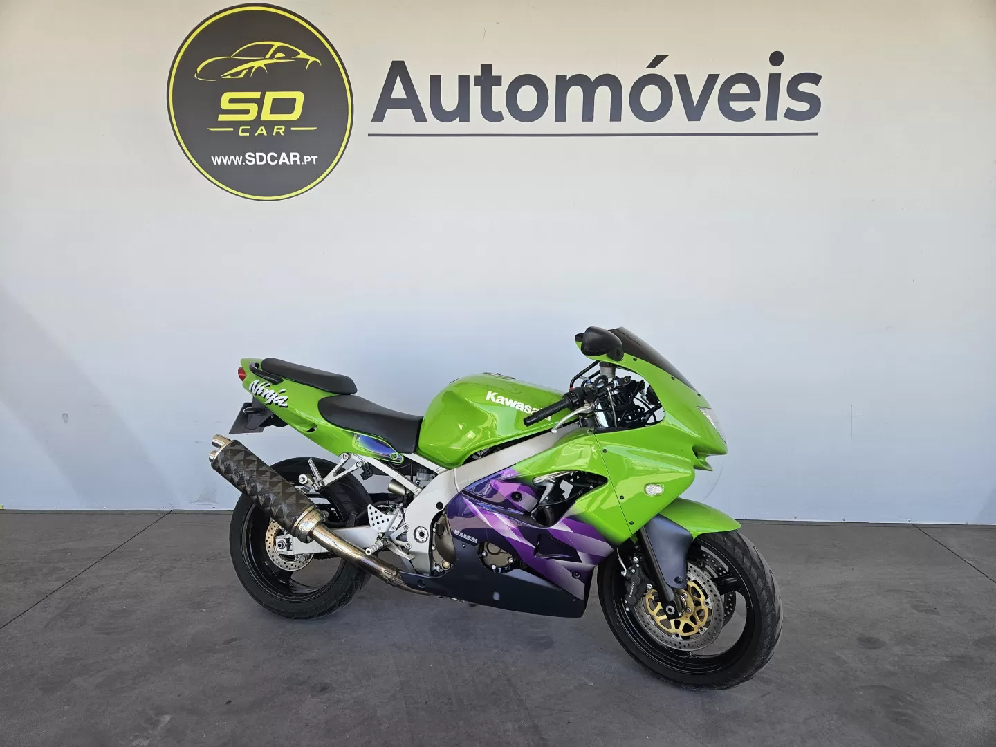 Kawasaki ZXR 900