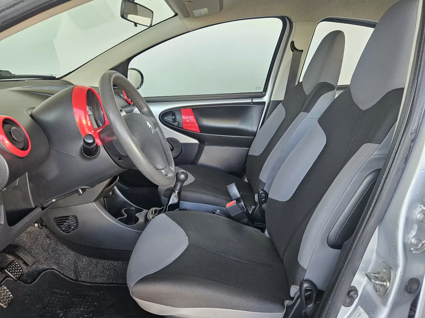 Peugeot 107 1.0 Access - foto 5