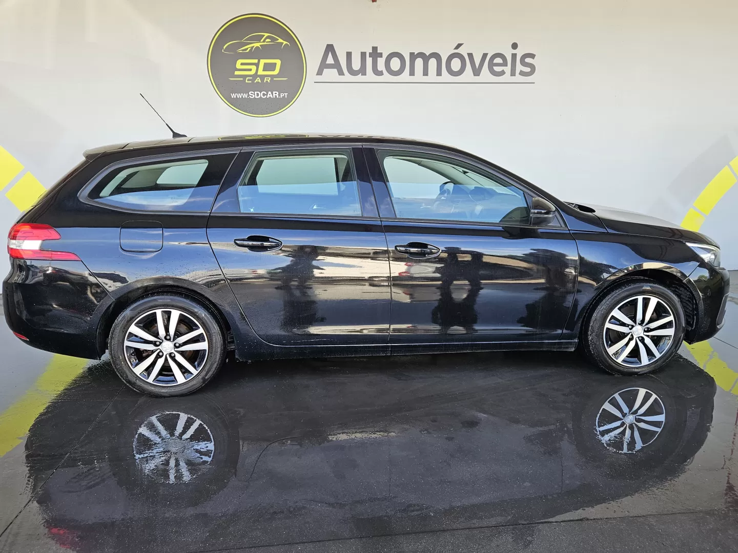 Peugeot 308 SW BlueHDi 130 EAT8 Business - foto 3