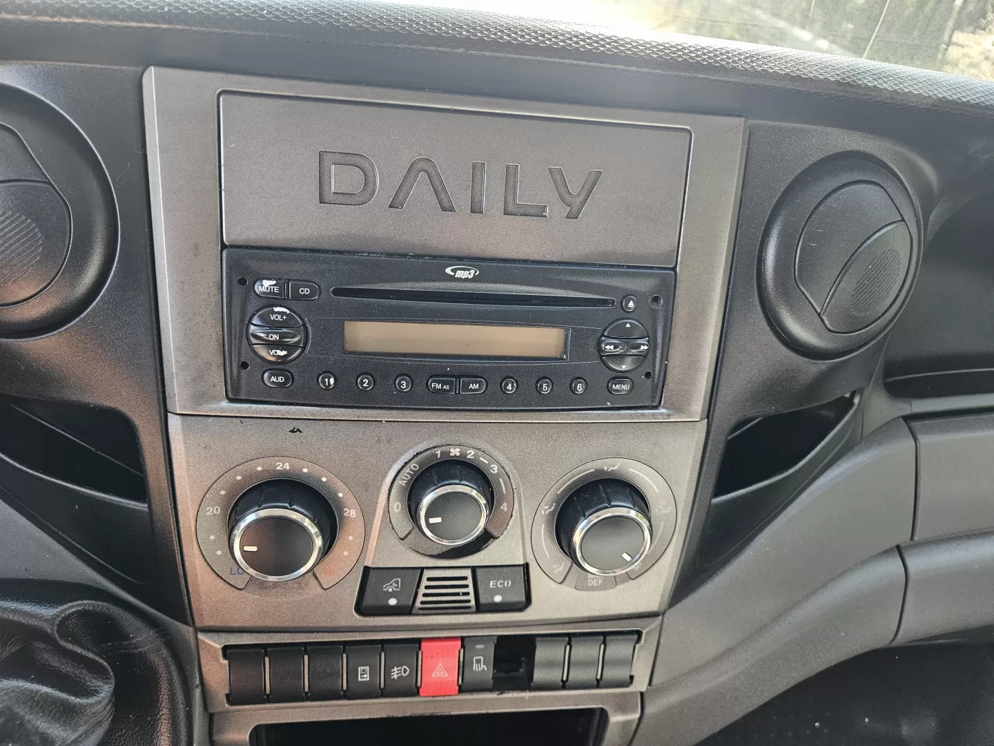 Iveco  Daily 35s12 - foto 8