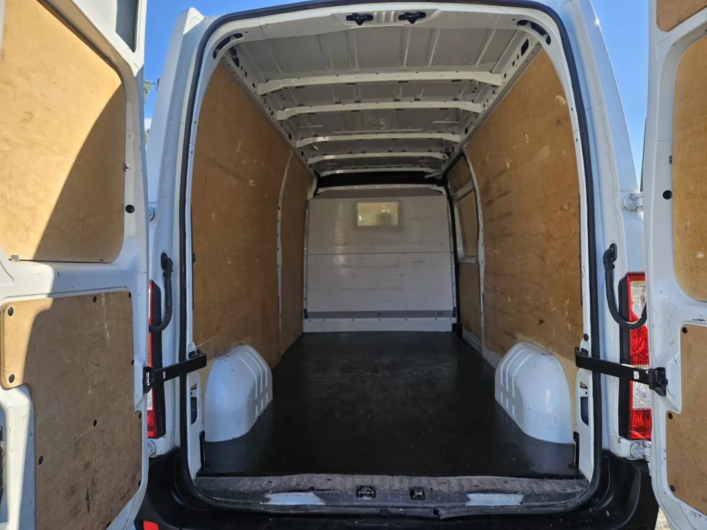 Renault  Master 2.3 L3H2 - foto 6