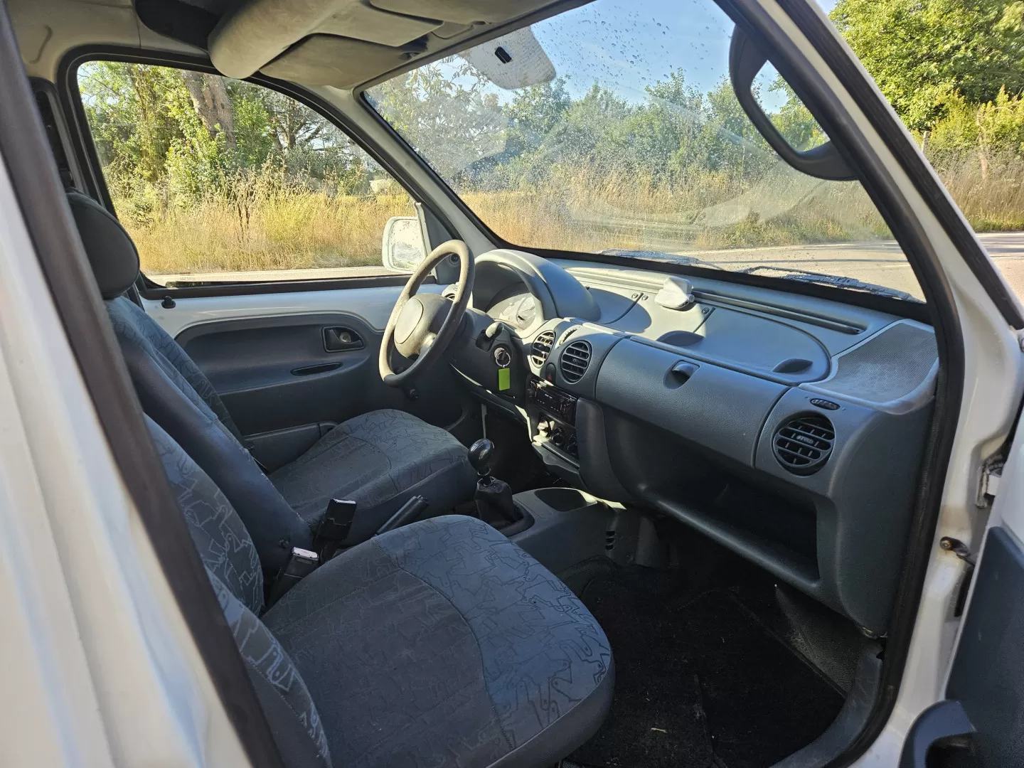 Renault  Kango - foto 6
