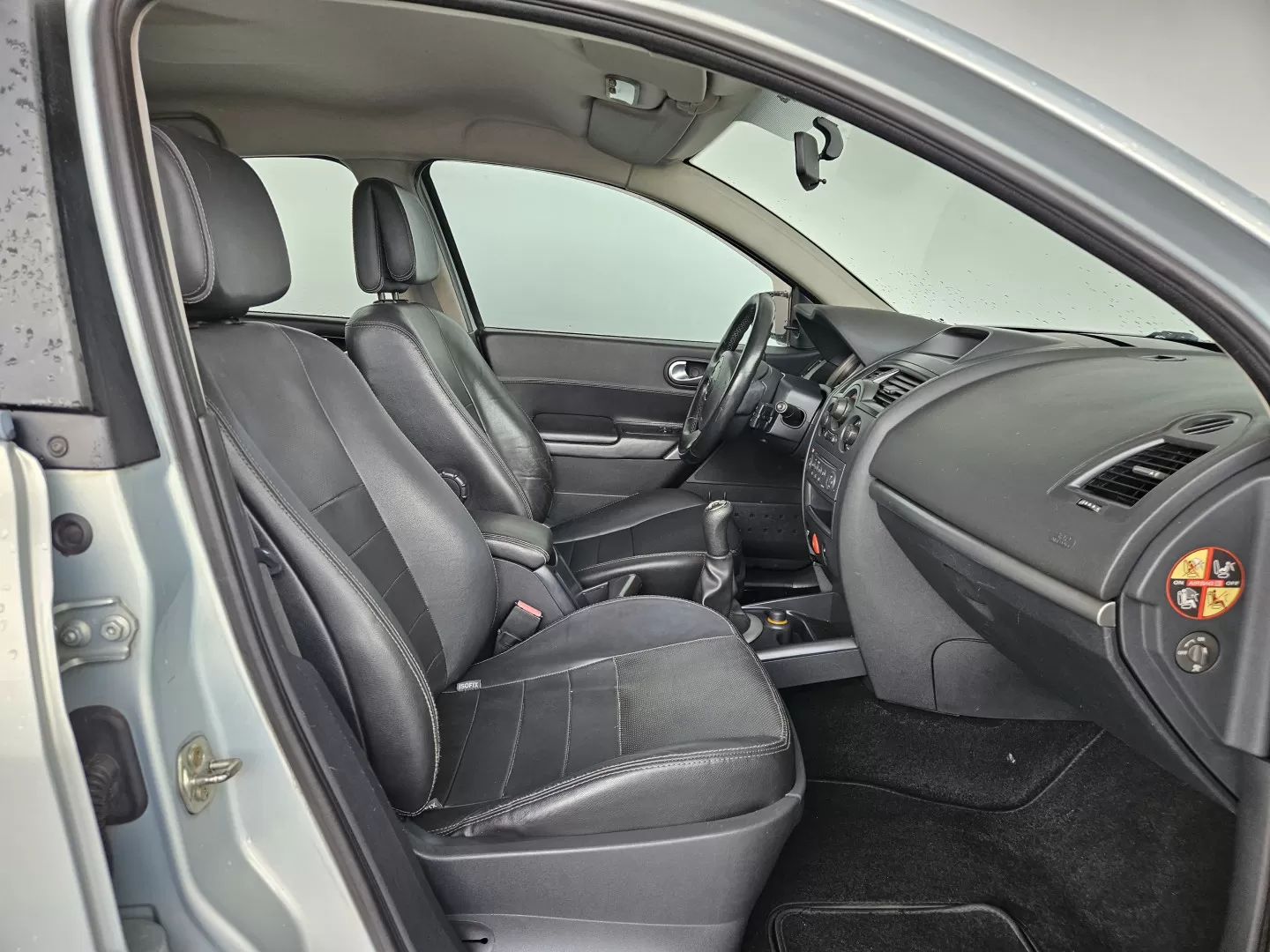 Renault Mégane 1.5 dCi Confort - foto 7