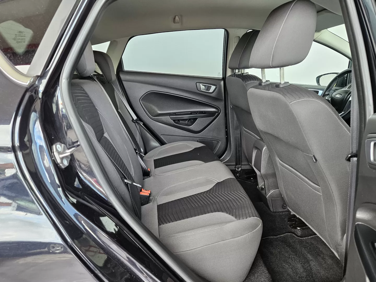 Ford Fiesta 1.0 Ti-VCT Trend - foto 8