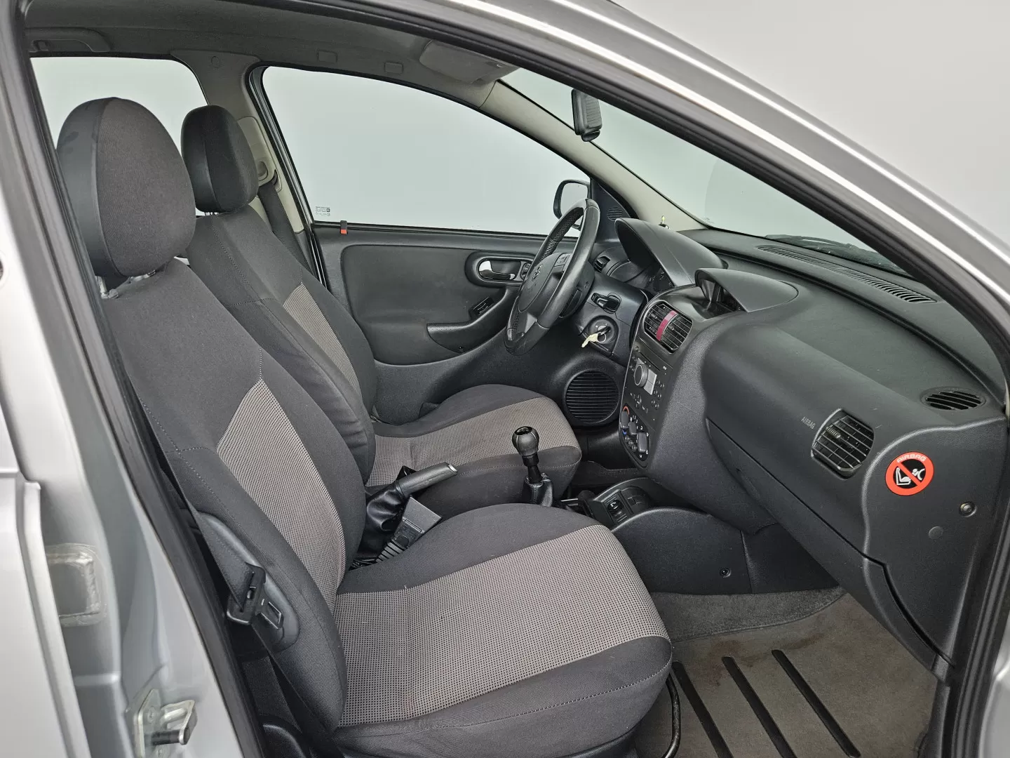 Opel Corsa 1.3 CDTi Silver - foto 7