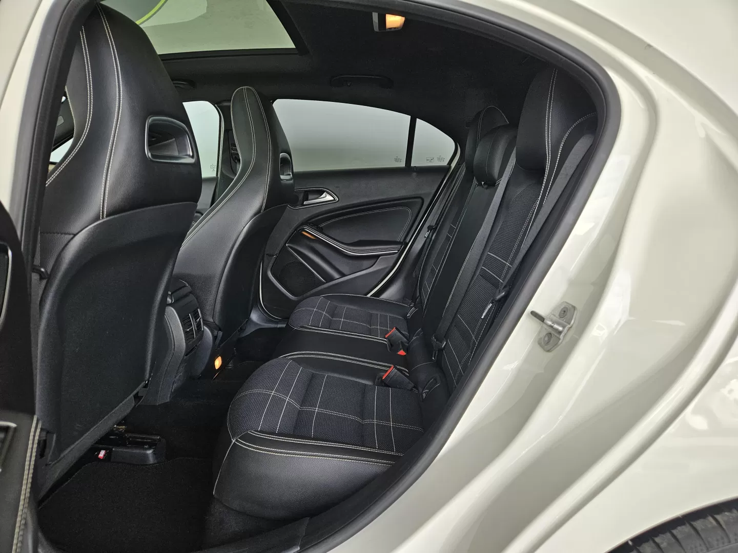 Mercedes-Benz A 180 d Urban - foto 6