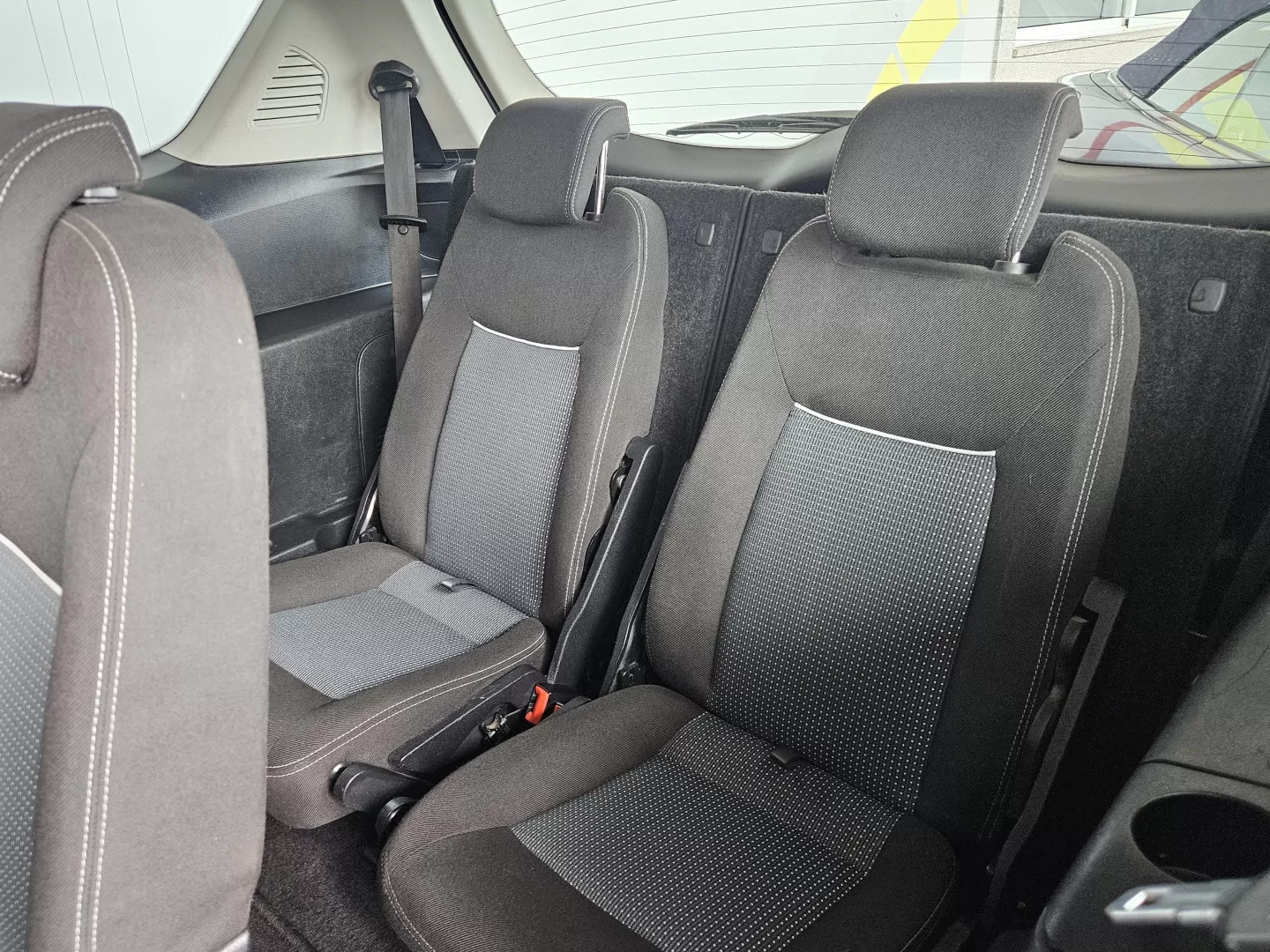 Ford S-Max 1.6 TDCi Trend Busine.7L - foto 6