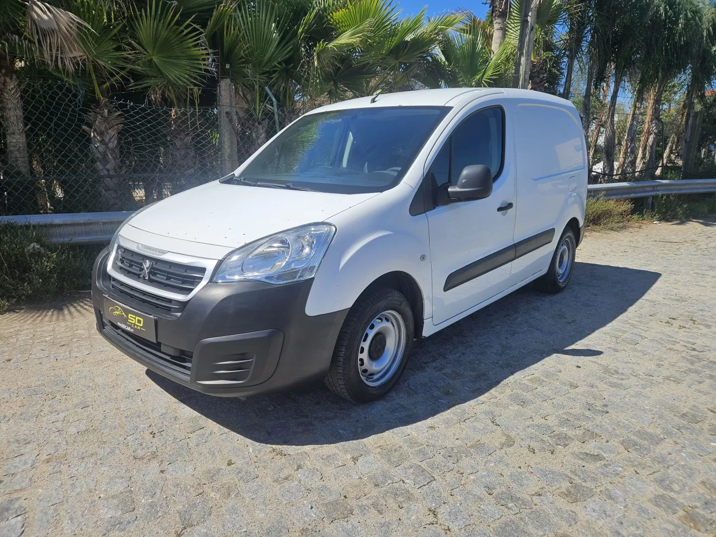Peugeot  Partner