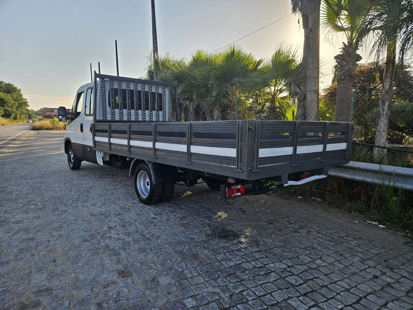 Iveco  Daily 35-150 cabine dupla - foto 4