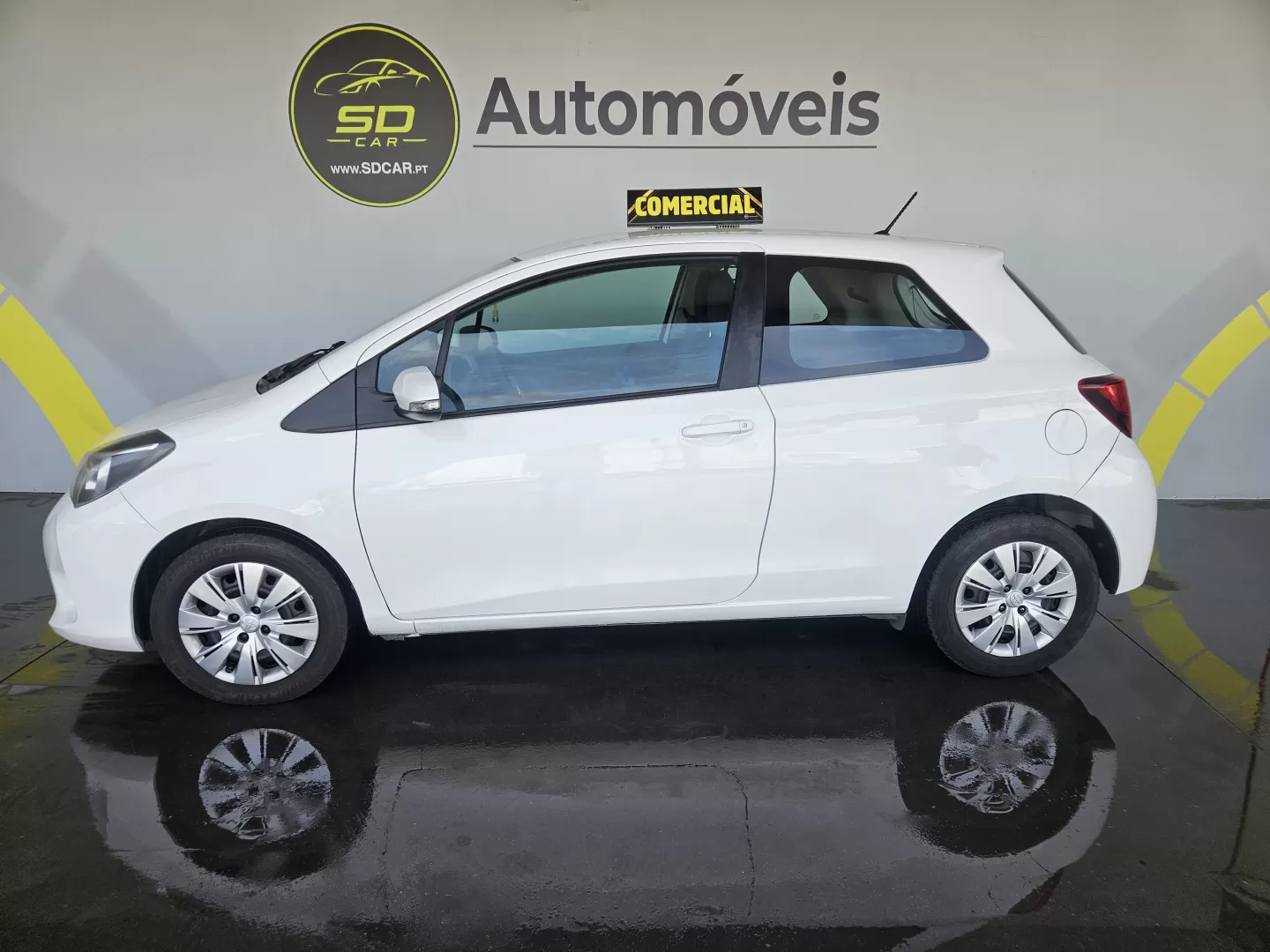 Toyota  Yaris 1.4 d4d - foto 2