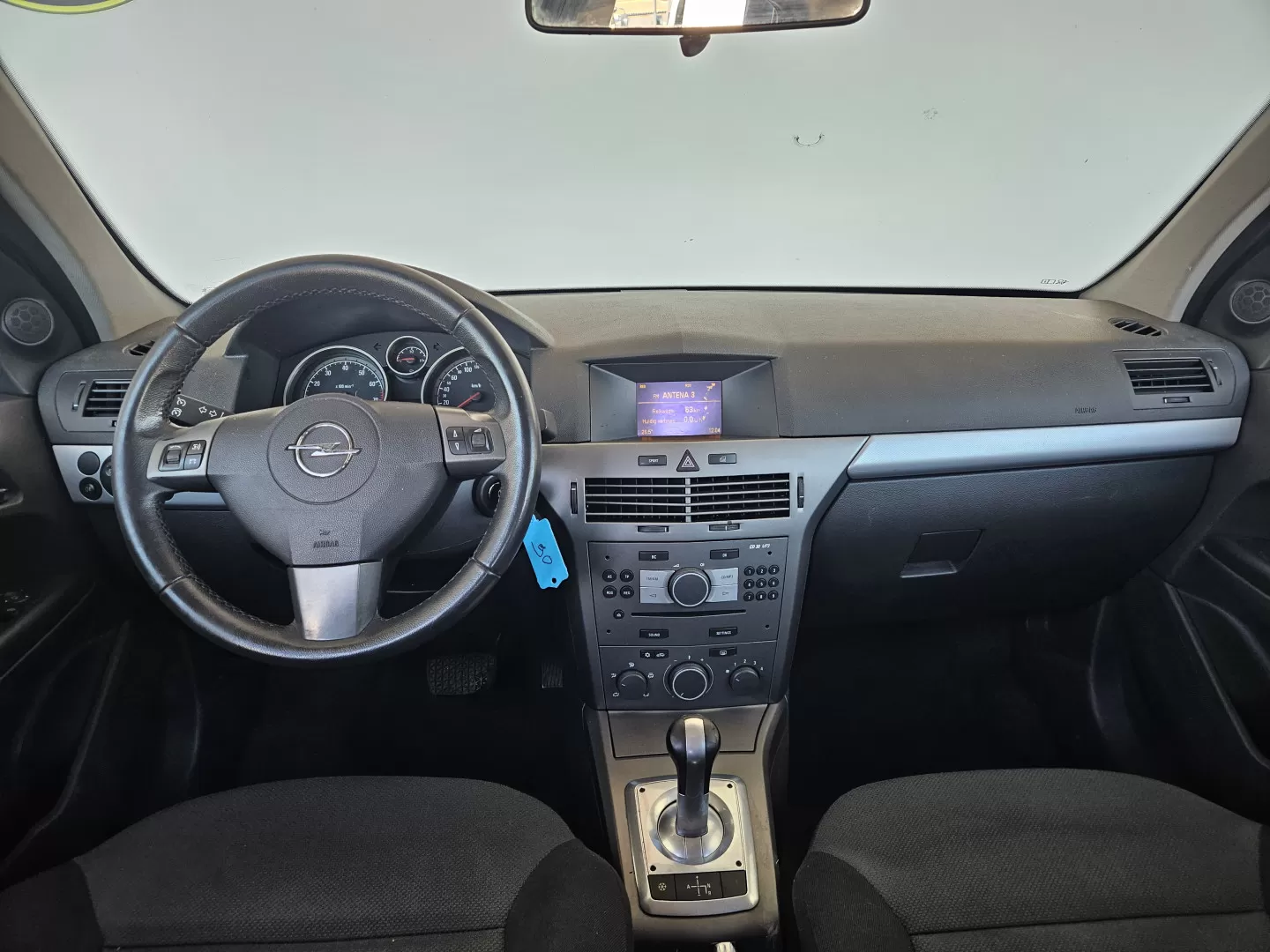 Opel Astra 1.6 - foto 8