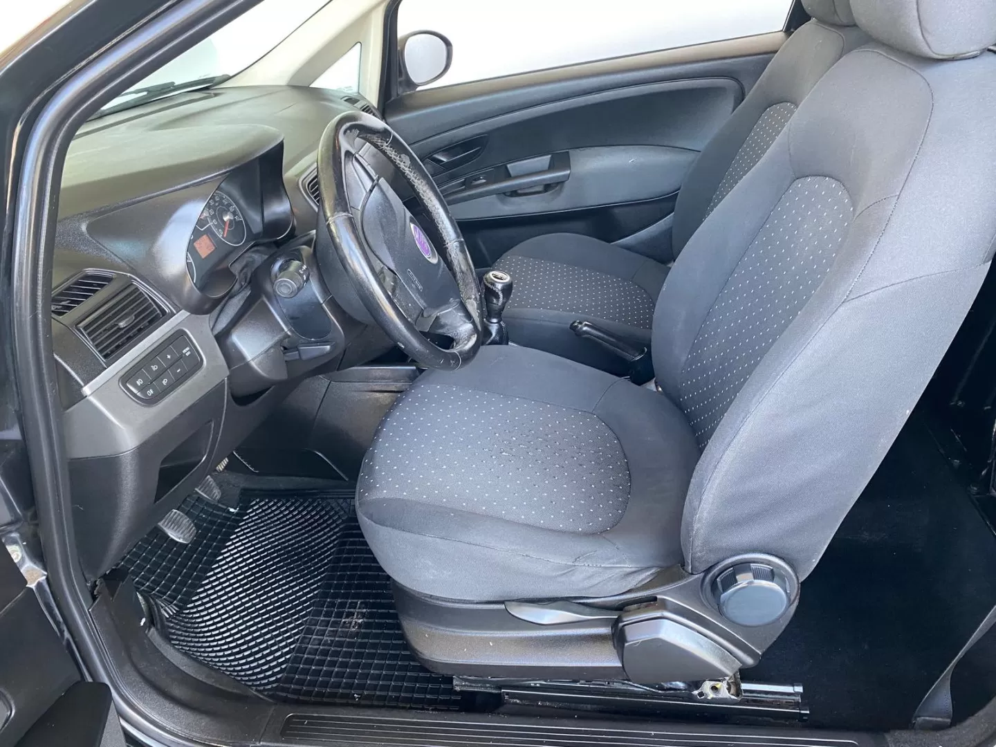 Fiat  Punto - foto 5