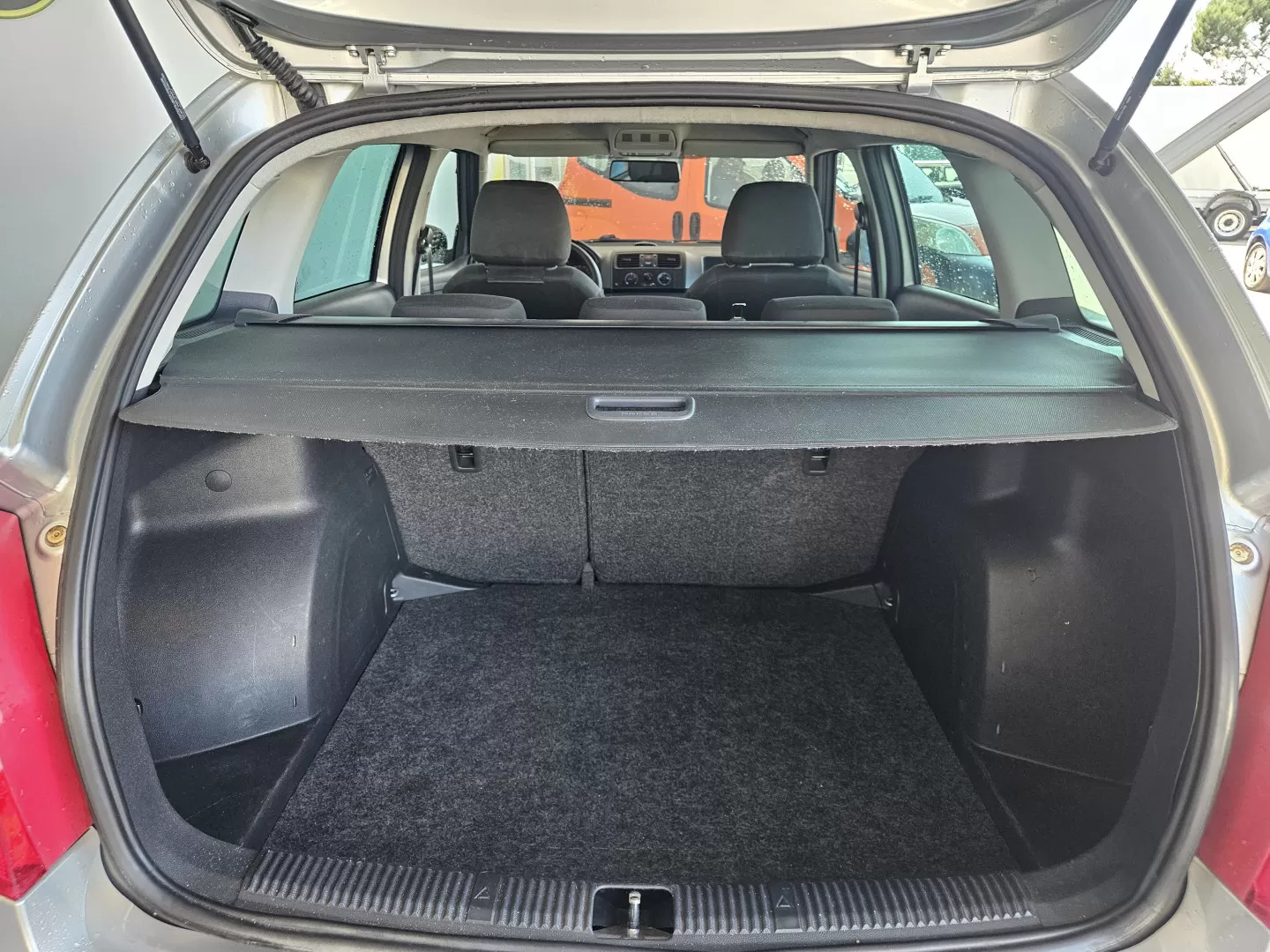 Skoda Fabia Break 1.2 TDi Family - foto 6