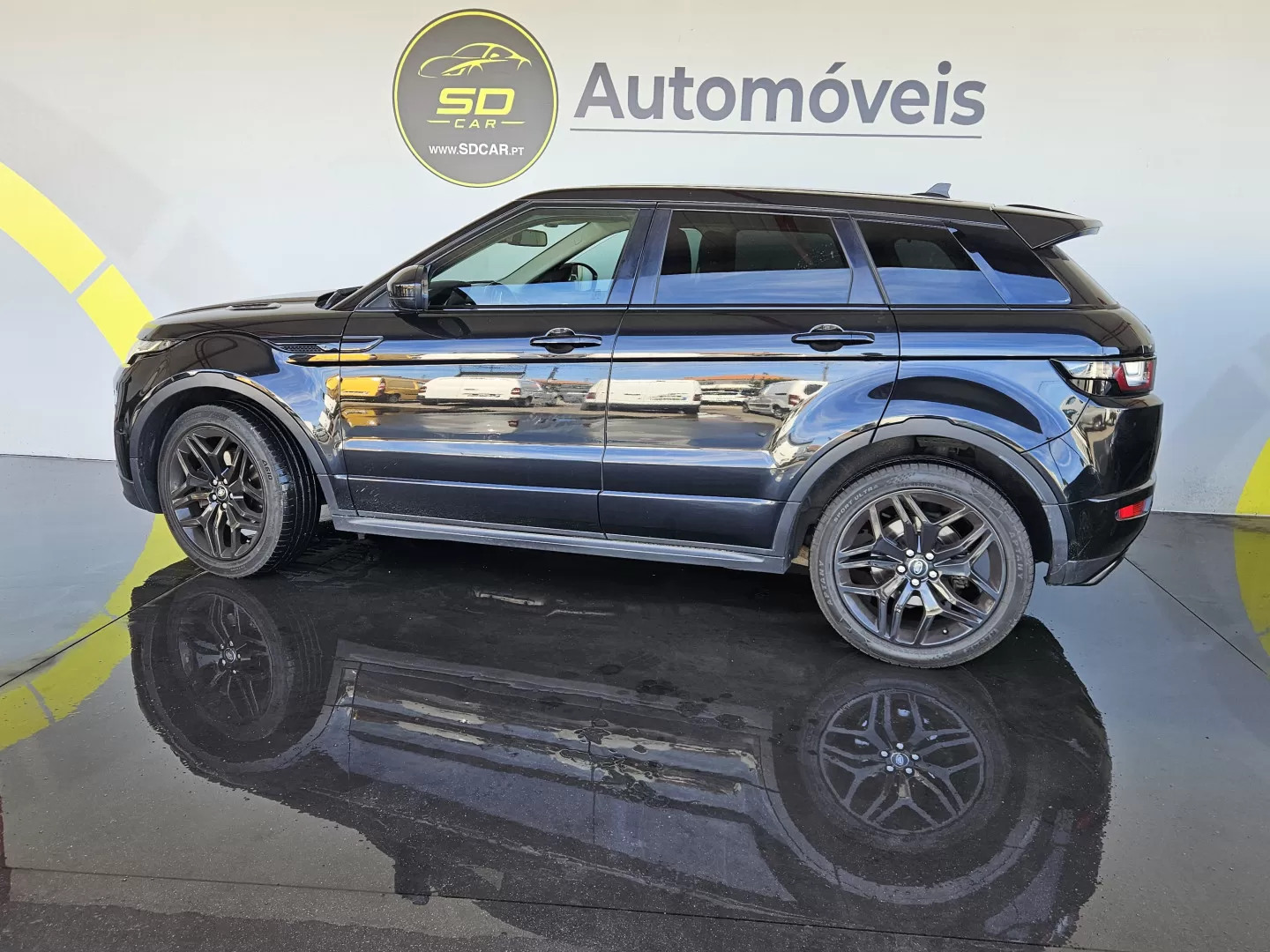 Land Rover Evoque 2.0 TD4 SE Dynamic Special Edition - foto 2