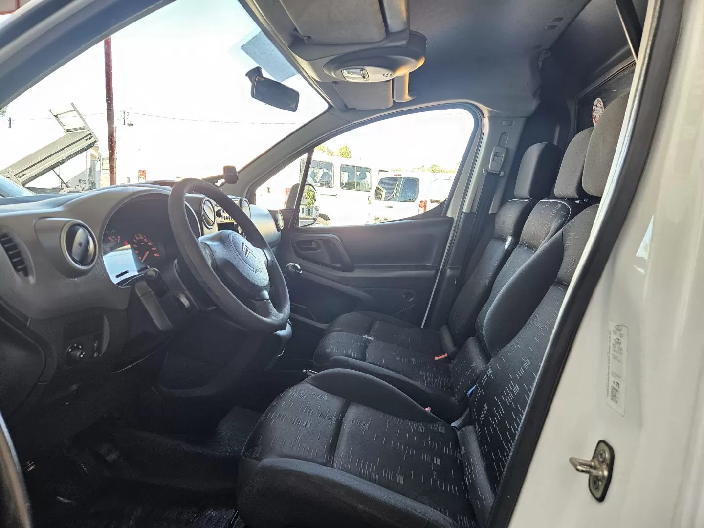 Citroën  berlingo - foto 8