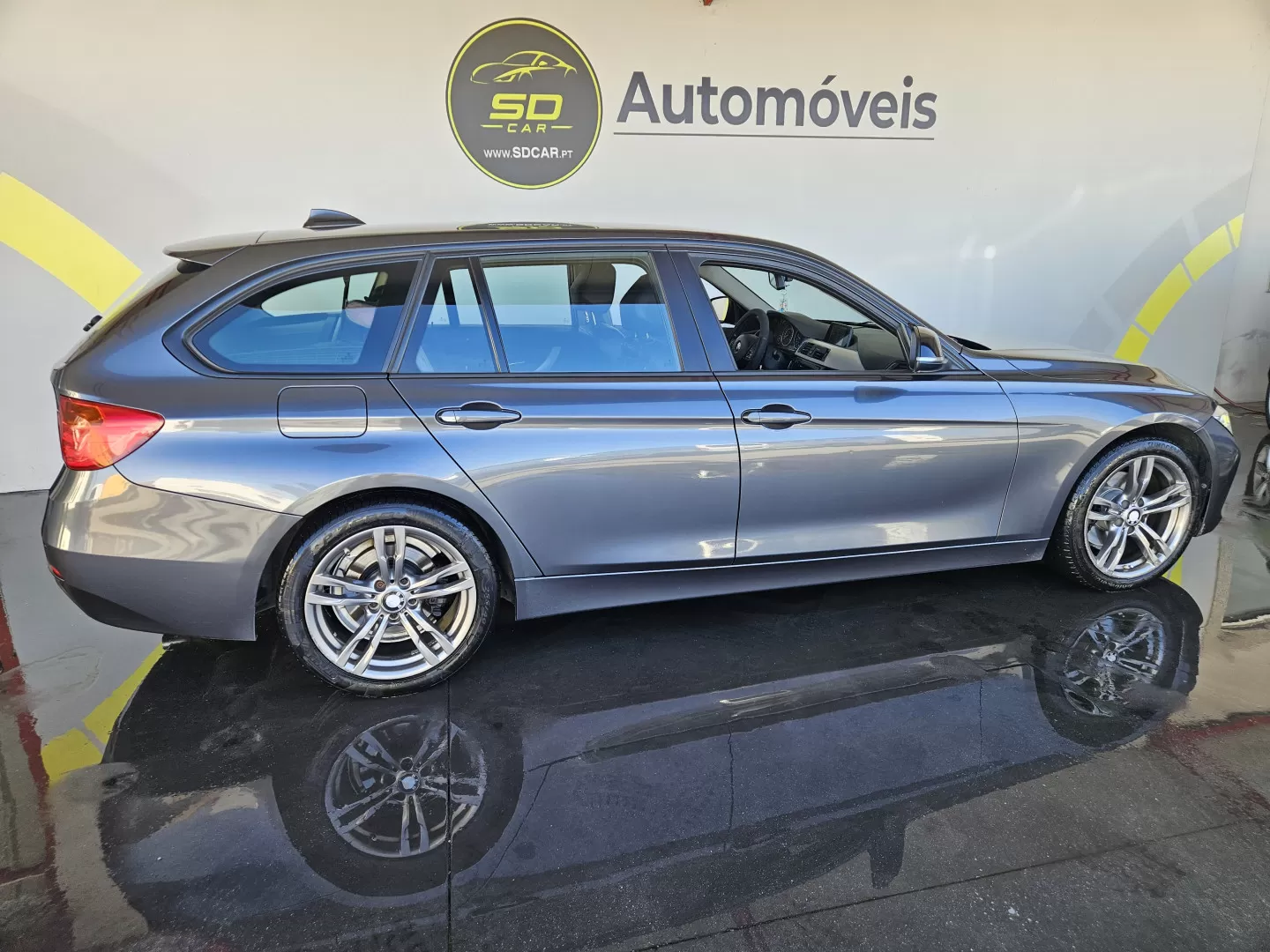 BMW 320 d Navigation - foto 2