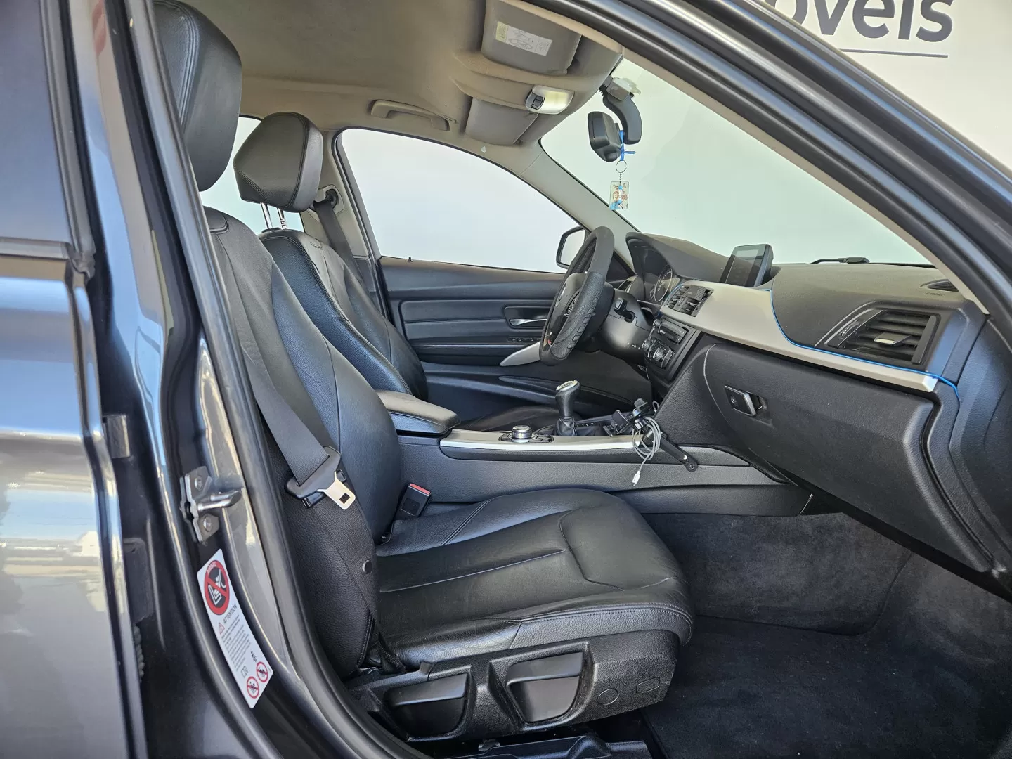BMW 320 d Navigation - foto 6