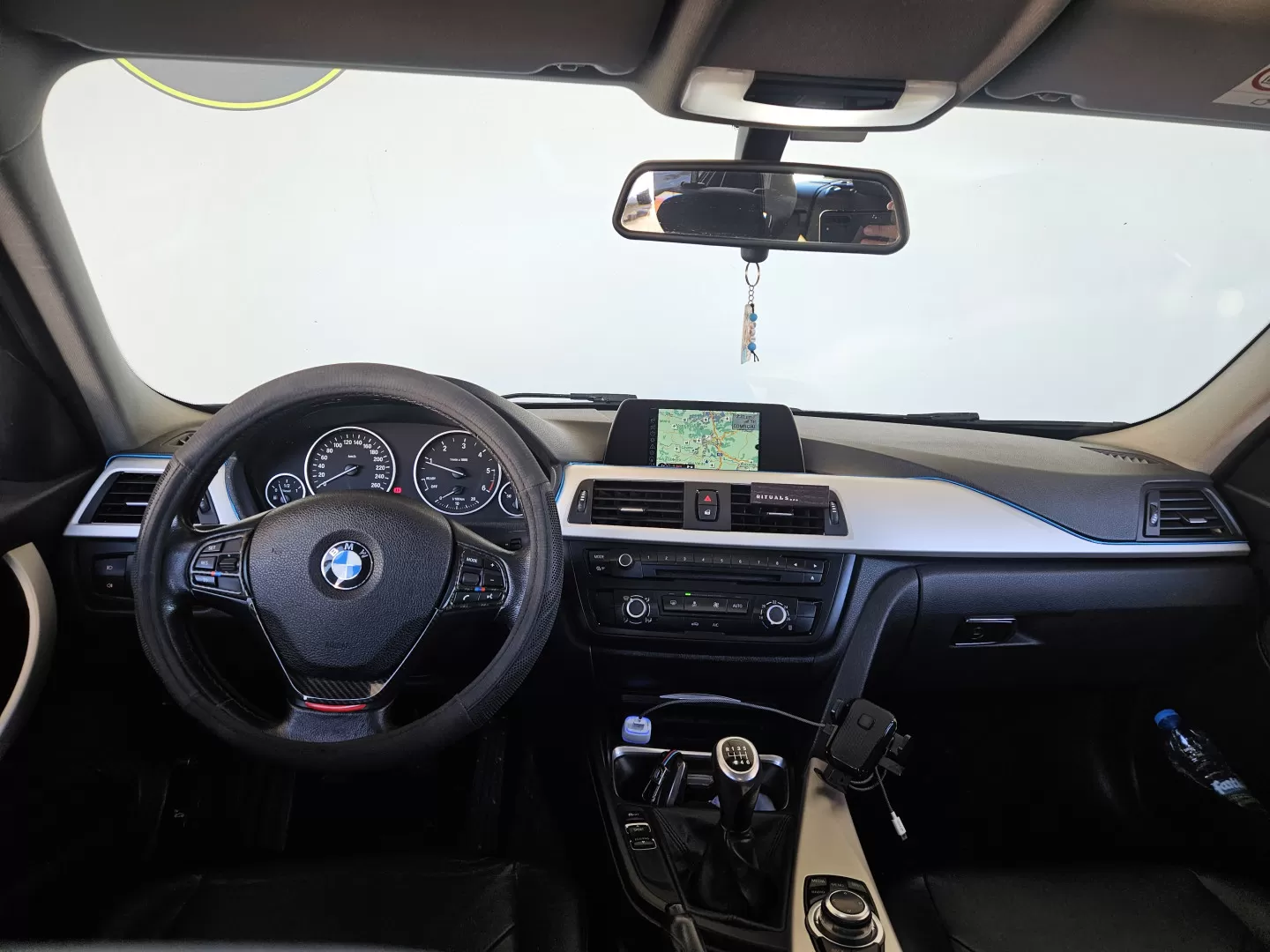 BMW 320 d Navigation - foto 8