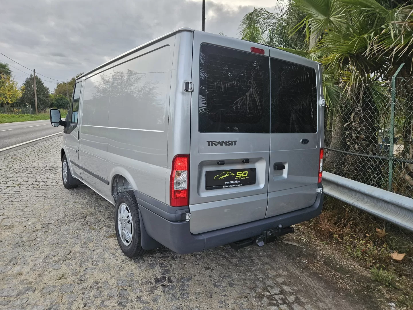 Ford Transit Outro - foto 4