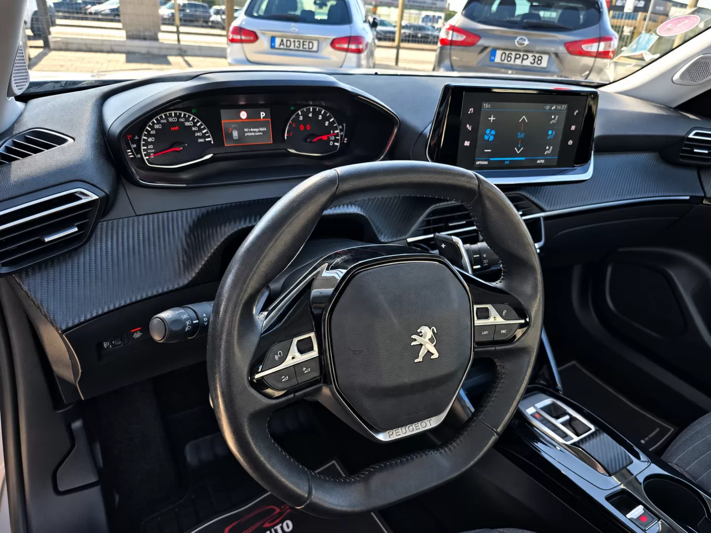 Peugeot 2008 PureTech 130 EAT8 Active Pack - foto 5