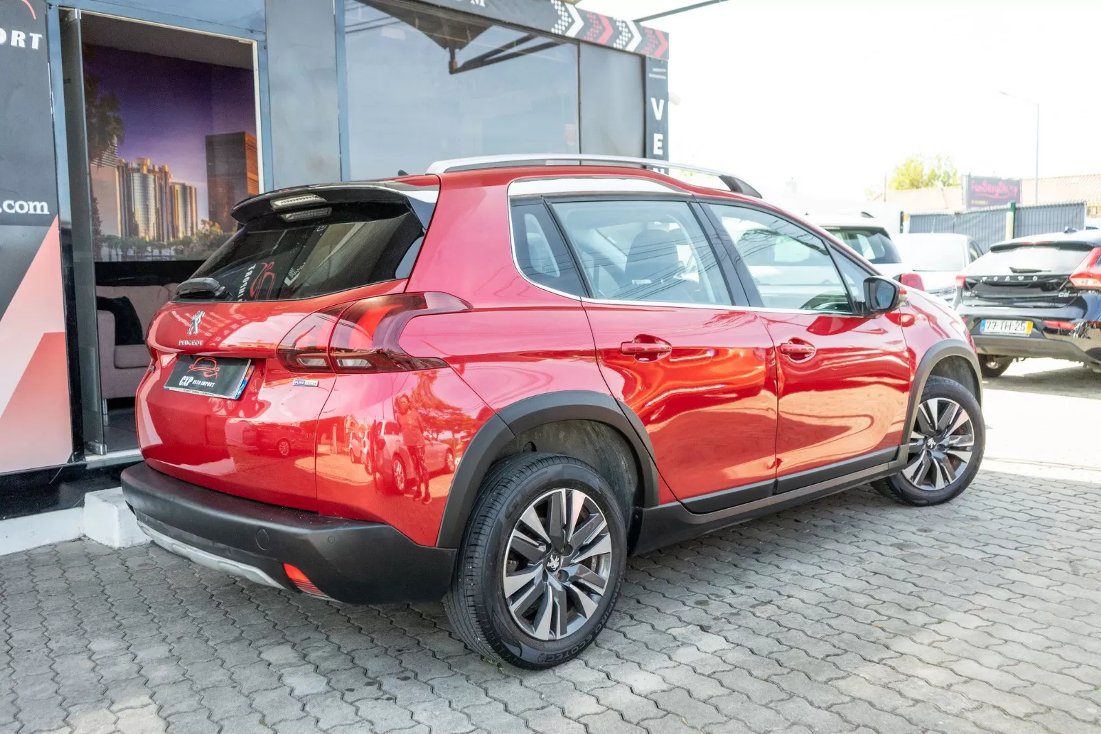 Peugeot 2008 1.2 PureTech Allure EAT6