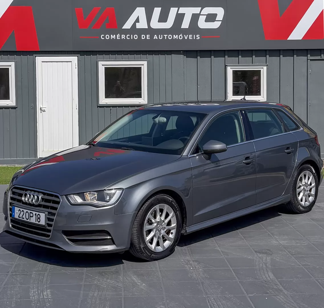 Audi A3 Sportback 1.6 TDI Advance Ultra - foto 3