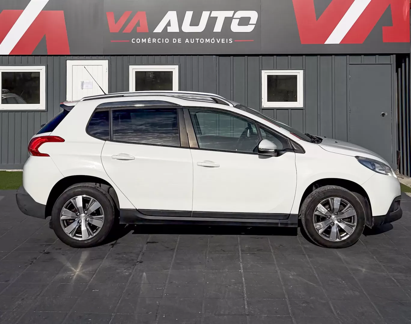 Peugeot 2008 1.2 VTi Active - foto 4