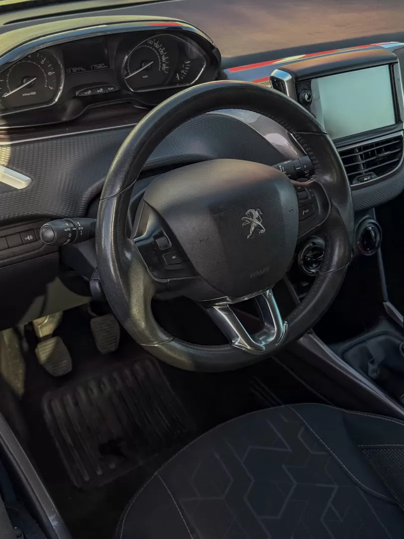 Peugeot 2008 1.2 VTi Active - foto 7