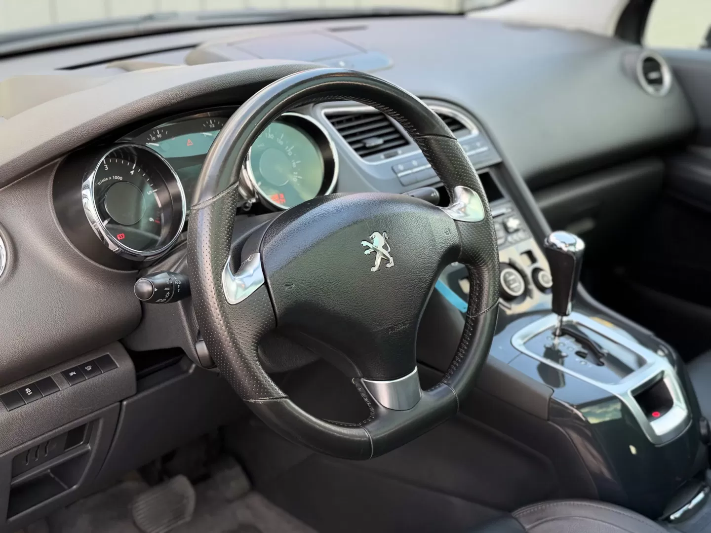 Peugeot 5008 1.6 BlueHDi Allure - foto 7