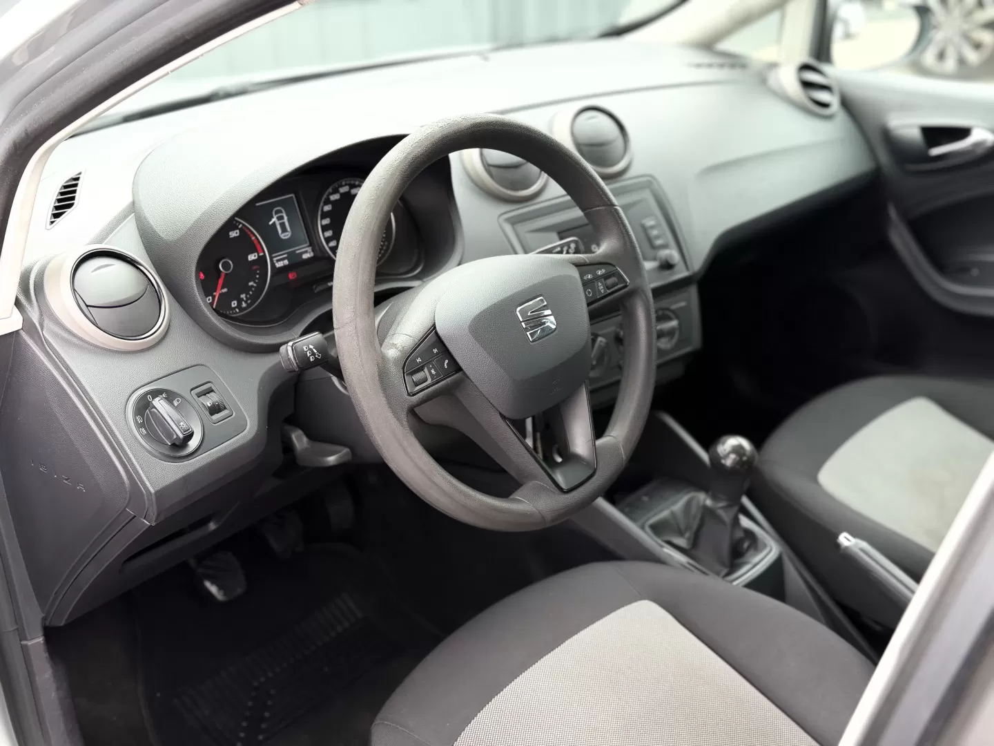 Seat Ibiza 1.4 TDI Style - foto 7