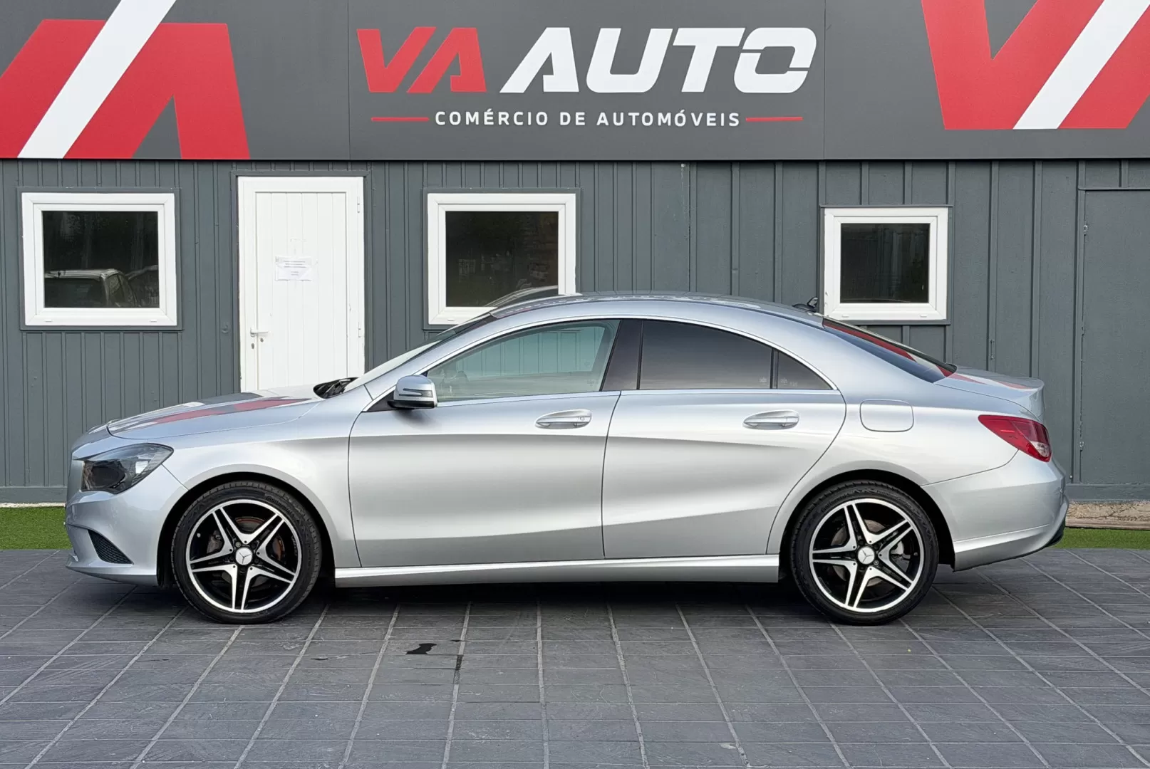 Mercedes-Benz CLA 200 CDI Urban - foto 6
