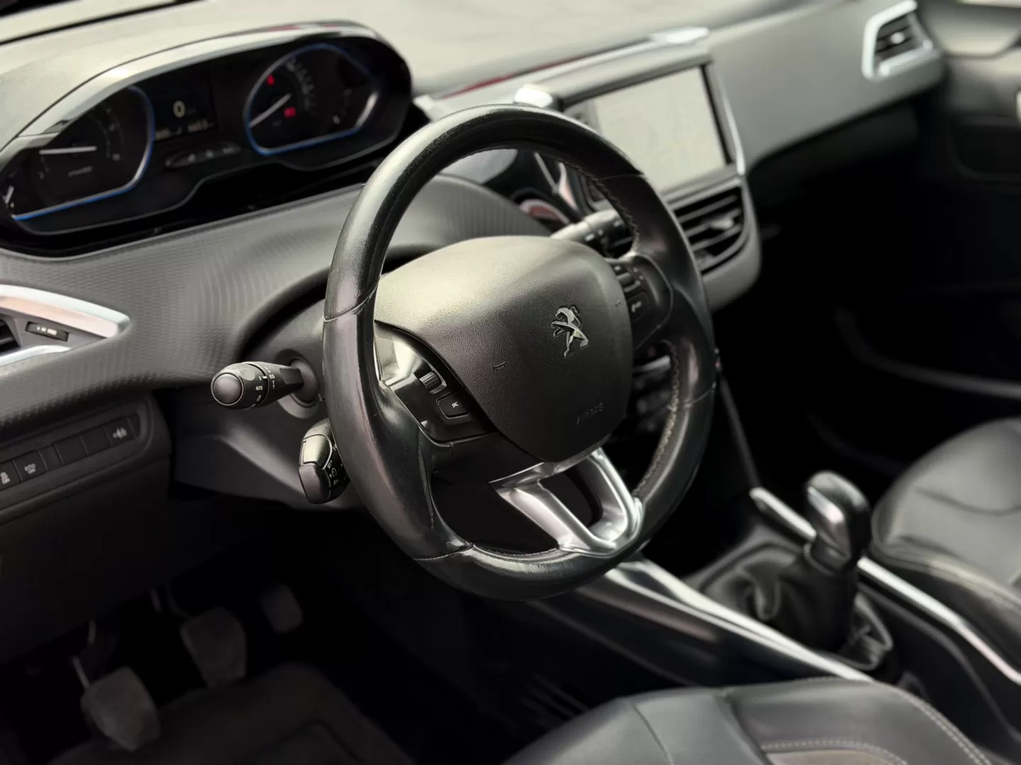 Peugeot 2008 1.6 e-HDi Allure - foto 7