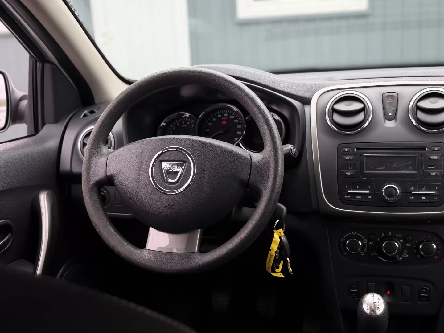 Dacia Sandero 1.5 Blue dCi Comfort - foto 8