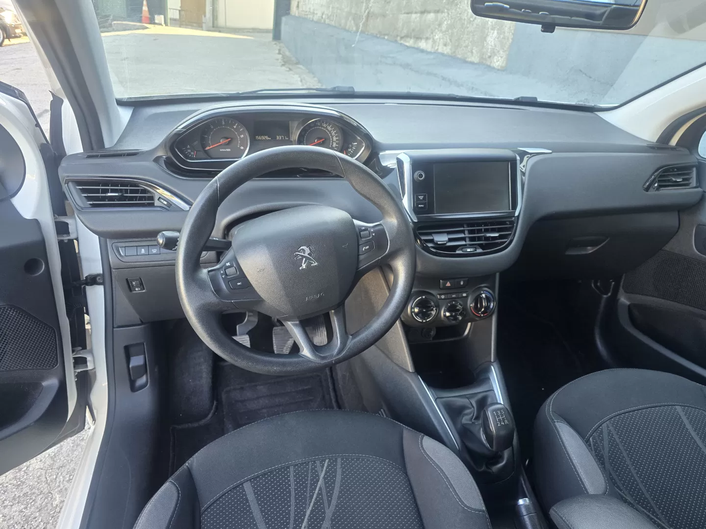 Peugeot 208 1.6 e-HDi SE Style - foto 5