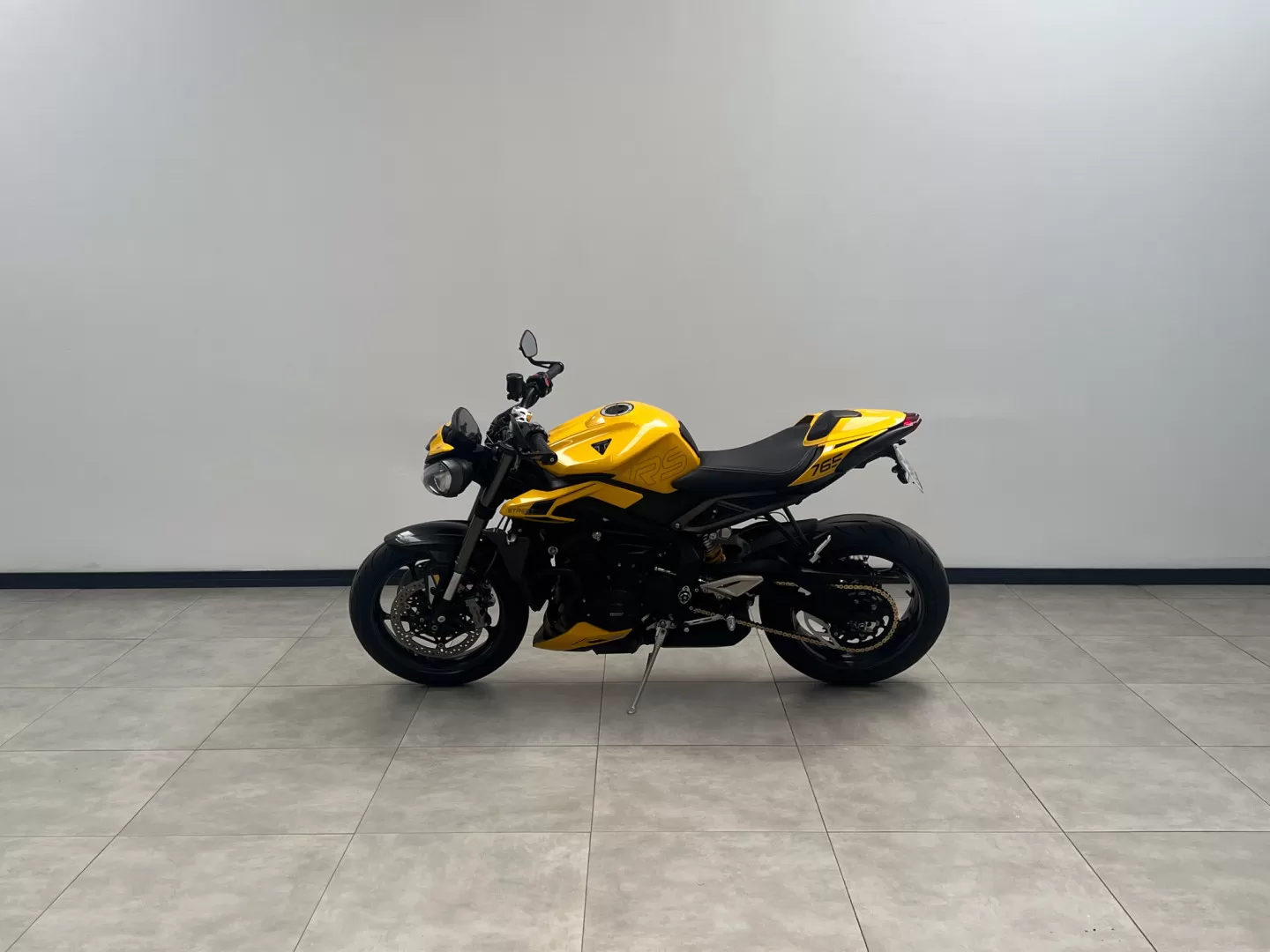 Triumph Street Triple 765 RS - foto 4