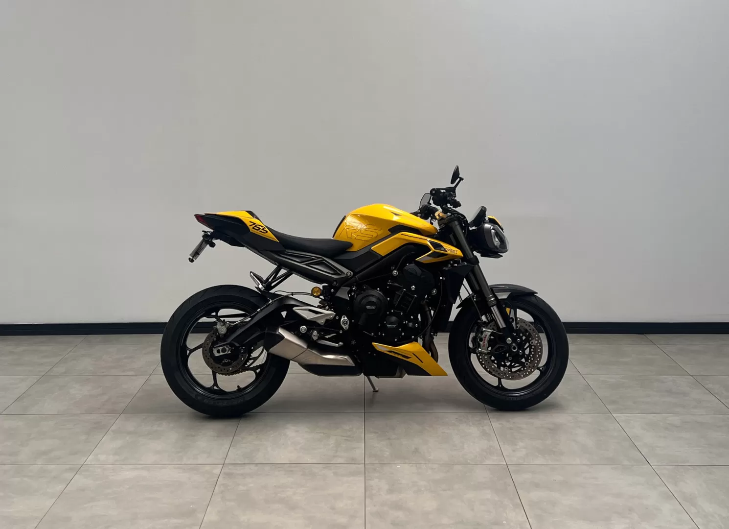 Triumph Street Triple 765 RS - foto 8