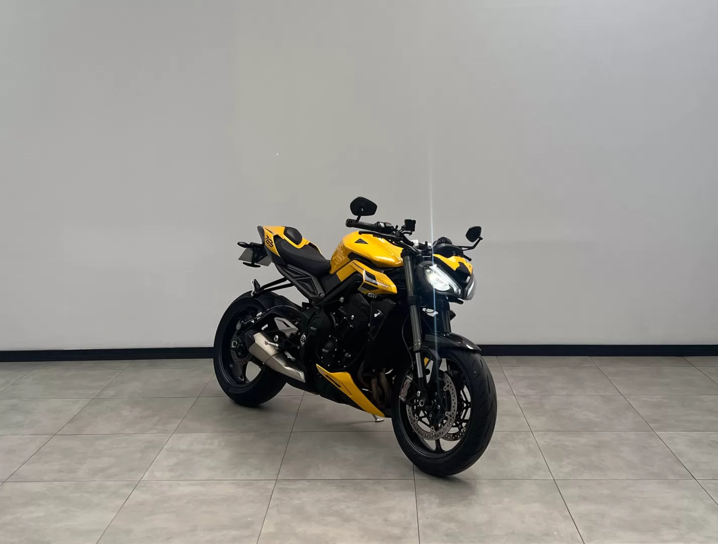 Triumph Street Triple 765 RS