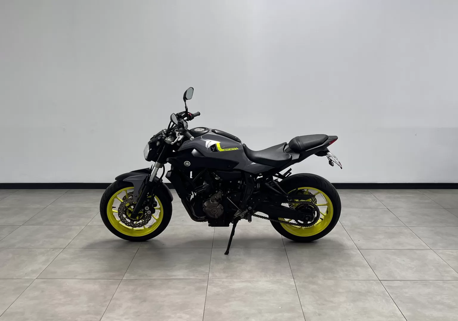 Yamaha MT-07 Night Fluo 35Kw - foto 4