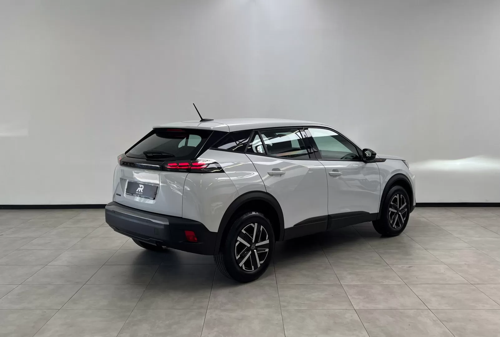 Peugeot 2008 1.2 PureTech SE Style - foto 7