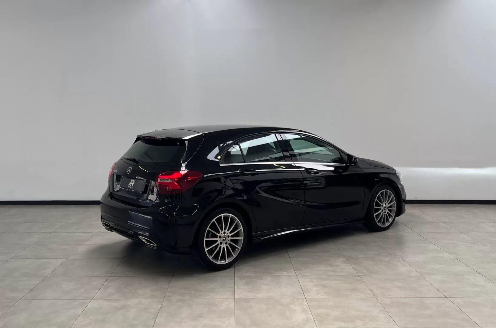 Mercedes-Benz A 180 d AMG Line - foto 7
