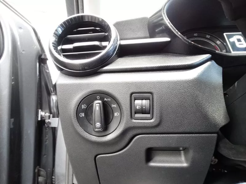 Skoda Fabia 1.0 MPI - foto 3
