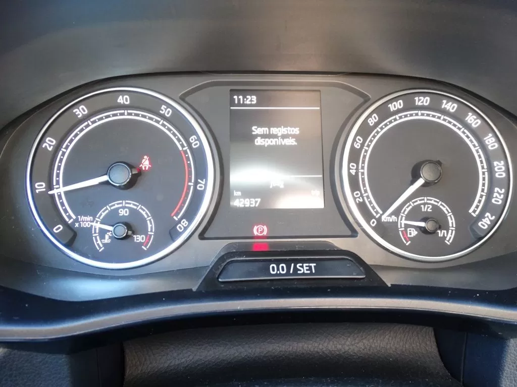 Skoda Fabia 1.0 MPI - foto 5