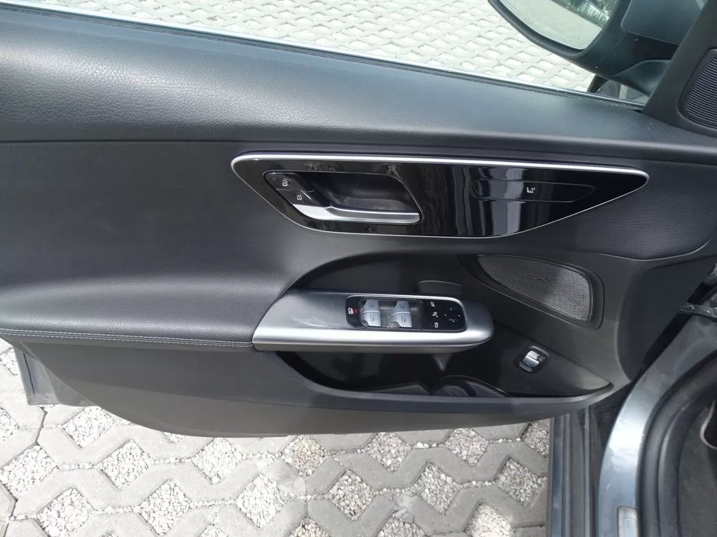Mercedes-Benz C 220 - foto 2