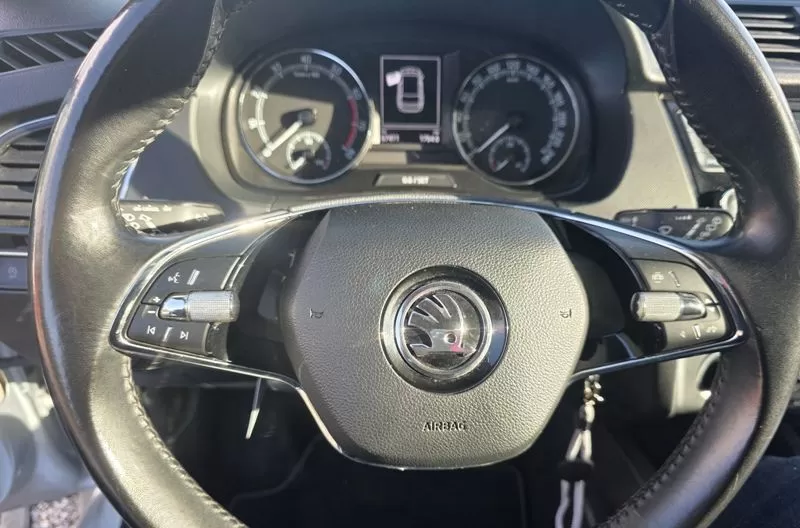 Skoda Fabia Break 1.0 TSI Style DSG - foto 4