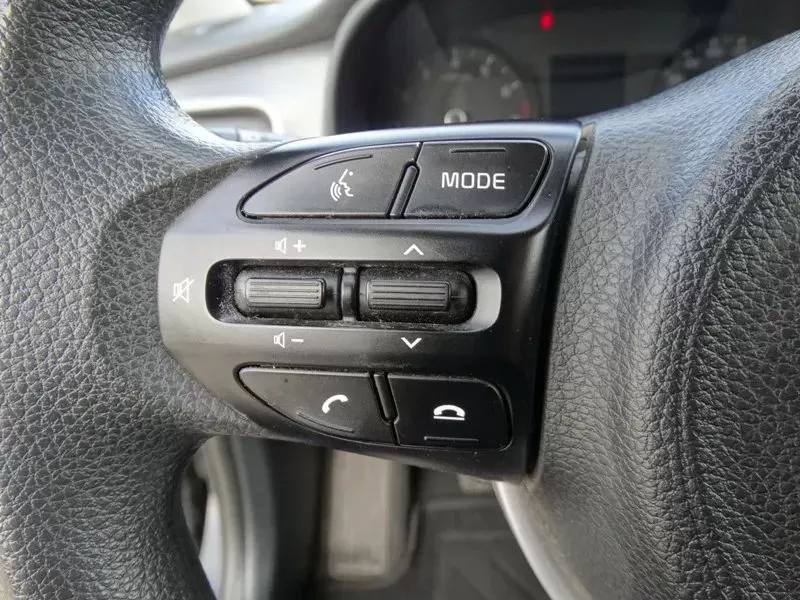 Kia Stonic 1.2 Urban - foto 6